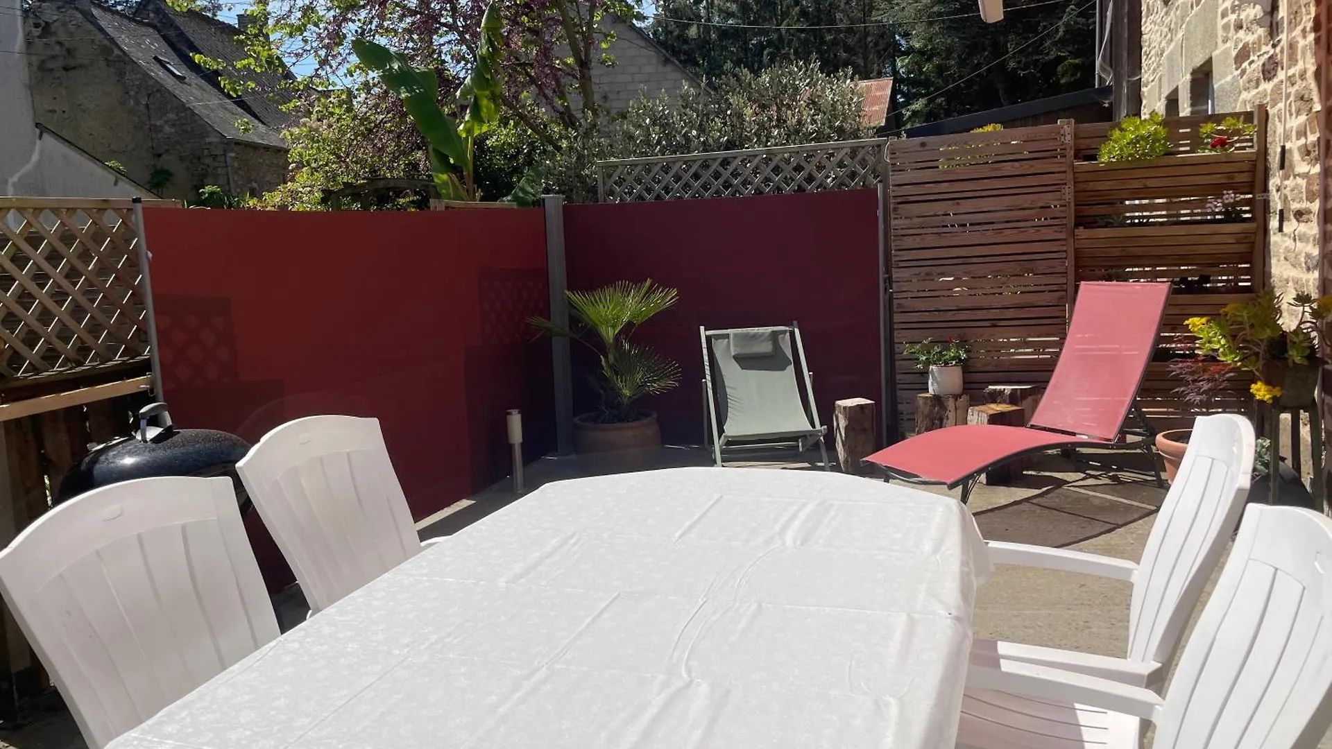 Maison De Pays Simple Et Chaleureuse Calorguen Сasa de vacaciones